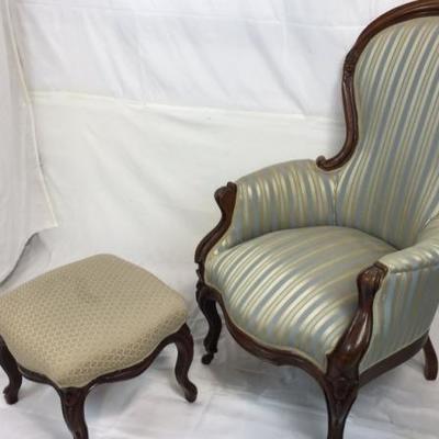Lot #41
Victorian Ladies Chair and Footstool
