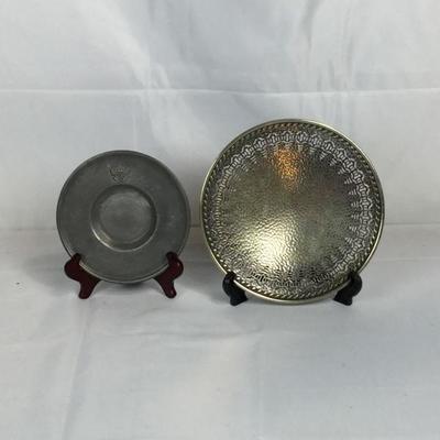 Lot #22
Pewter/Hammered Silverplate Trays