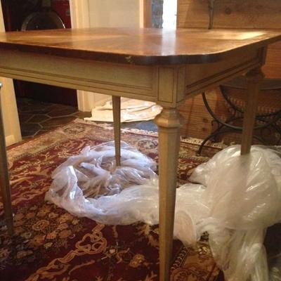 •	Henredon Gaming table—BUY IT NOW--$250—sophia.dubrul@gmail.com