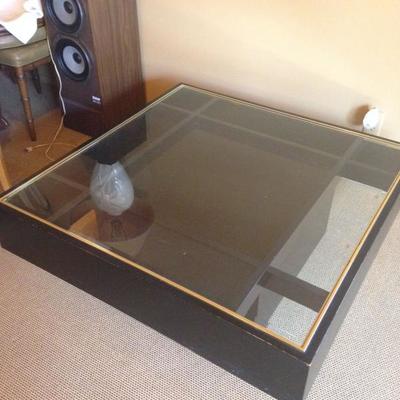 •	Large glass topped coffee table—BUY IT NOW--$150—sophia.dubrul@gmail.com