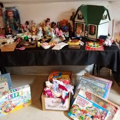 Doll House, Dolls, Toys and Board Games