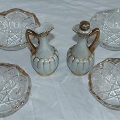 Six crystal bowls with gold leaf and oil decanters
