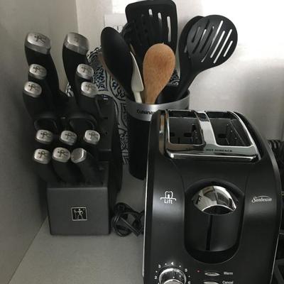 Toaster, JA Henckels knife and Block Set 