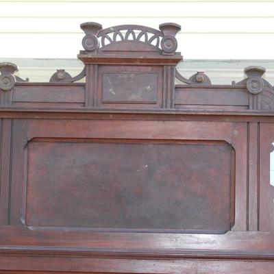 Close up of top of headboard