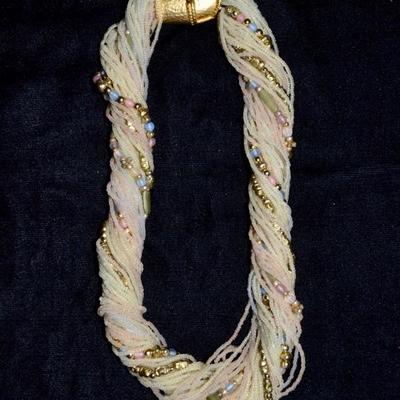 Beaded necklace