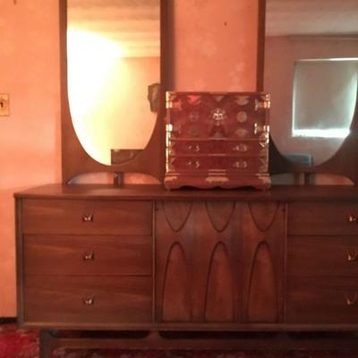 Broyhill Brasill Dresser with Double Mirror