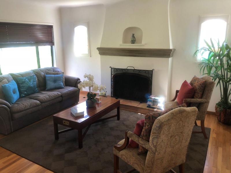 El Sueno Estate Sale