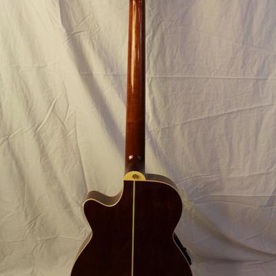 Item #2 J.B. PLAYER JBEAB 4000 Acoustic Electric Bass Guitar

Price: $210.00

Description Unique 5-string Acoustic Electric Guitar...