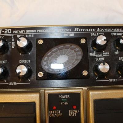 Item #36 RT-20 Rotary Sound processor Ensemble 

Price: $120.00

Main Features

â€¢	COSM Modeling faithfully creates the speaker...