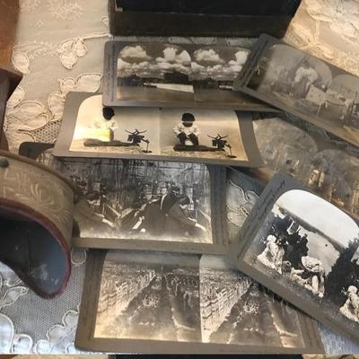 Stereoscope and 30 cards