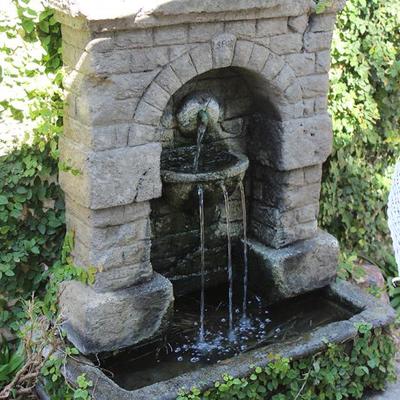 Outdoor garden fountain