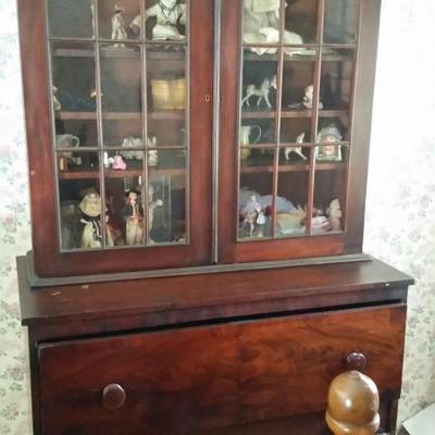 Antique Mahogany butler's desk $589.
