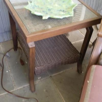 End tables $39 each (2 available)