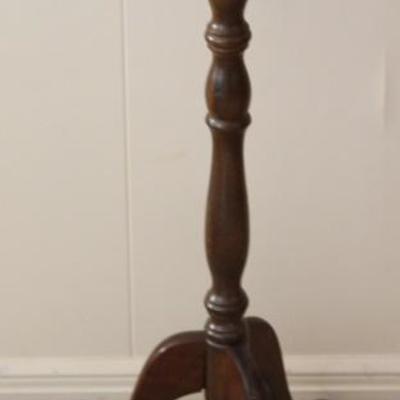 Mahogany Pedestal Plant Stand with Tripod Splatted Feet