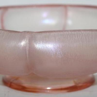 Fenton 75th Anniversary "Velva Rose" 6 1/4" Bowl
