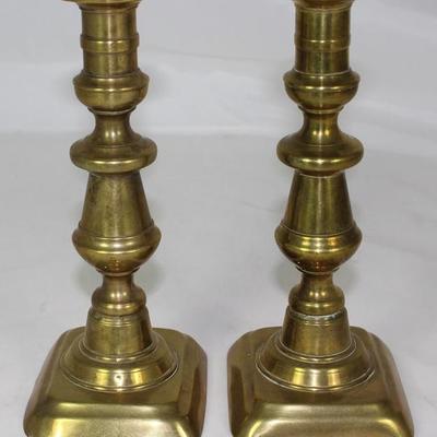 Antique Solid Brass Candlesticks w/Ejection Rod.  Pair (8.25"H)