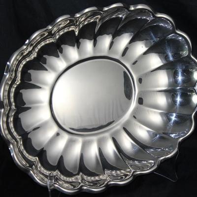 Reed & Barton "Holiday" Silverplate 15" Oval Centerpiece Bowl
