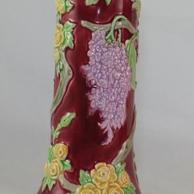Eichwald Czechoslavakia Majolica Wisteria Vase (7"H)