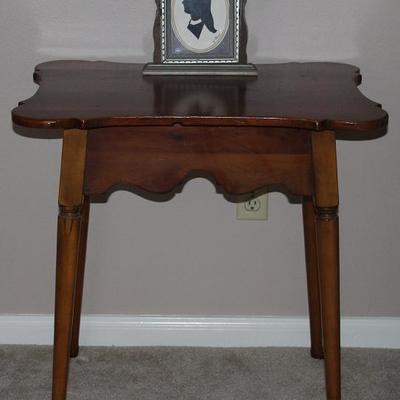 Antique Side Table with Scalloped Drop Apron on Pad Feet Legs