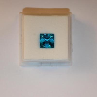 4.00 CT MIN 10x10 MM PC Paraiba Ice Tourmaline  gemstone, blue.

