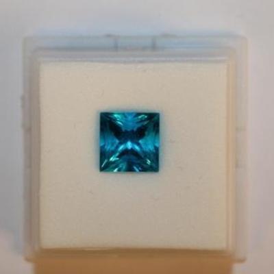4.00 CT MIN 10x10 MM PC Paraiba Ice Tourmaline  gemstone, blue.
