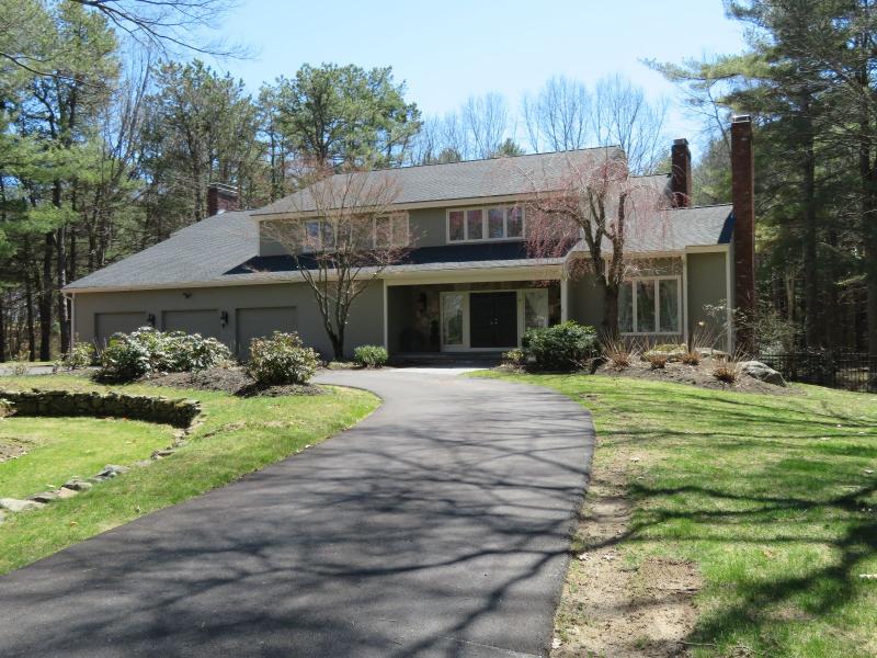 ELEGANT SUDBURY ESTATES SALE