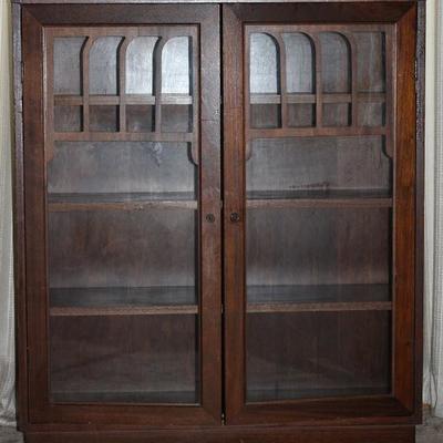 Depression Era Glass Front 2-Door Walnut Bookcase/Curio