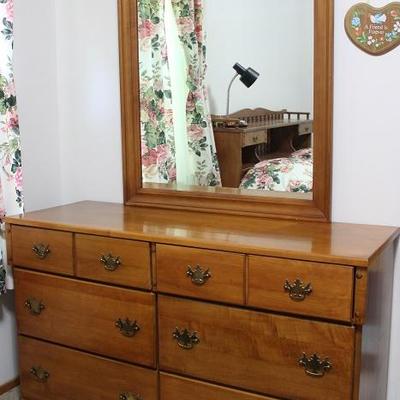 Maple 6-Drawer Dresser with Mirror (c. 1960's)