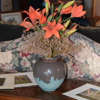 Vase & Artificial Flowers