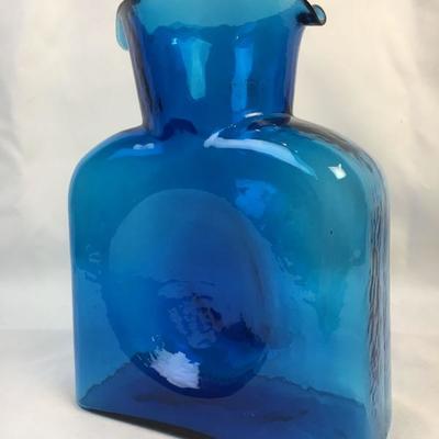 Blenko vase
http://carrellestatesales.hibid.com/catalog/130794/may-8th-fine-art-and-antiques-auction/