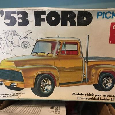 1953 ford plastic model pickup
