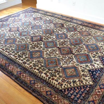 Hand knotted rug, approx. 11'8