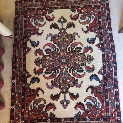 42x56  Beautiful like new condition