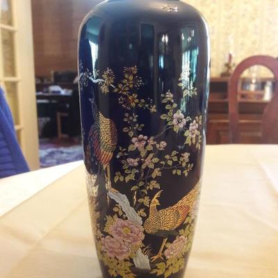 Pretty vase! 