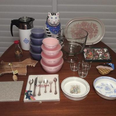 JYR031 Kitchen Lot - Containers, Corning Ware, Noritake
