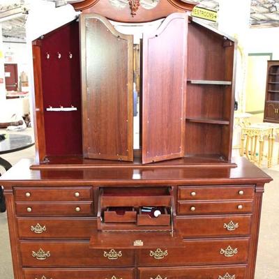 NICE Contemporary 2 Piece Cherry Dresser with Tri Fold Mirror with Built in Jewelry Chest in Mirror and Chest
Located Inside – Auction...