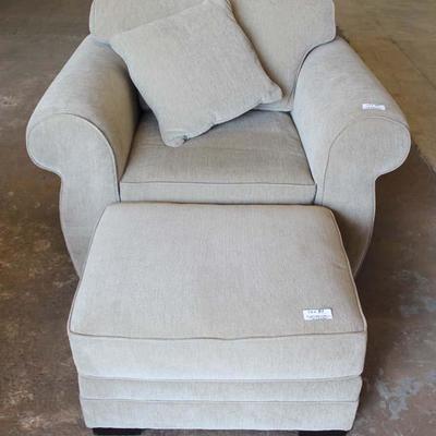 Contemporary Upholstered Club Chair and Ottoman
Located Inside – Auction Estimate $100-$300

