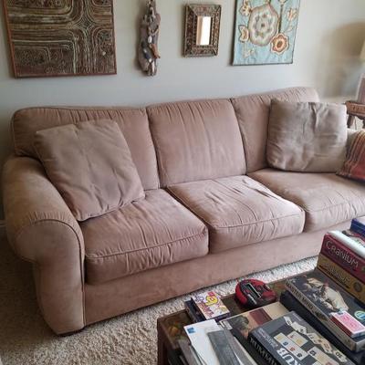 BEIGE SUEDE LOTH FULL SIZE COUCH