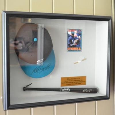 Ken Griffey Jr signed hat and bat