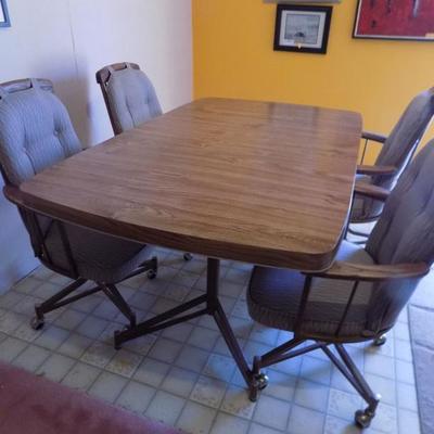 Dinette Table w/ 4 cushioned chairs