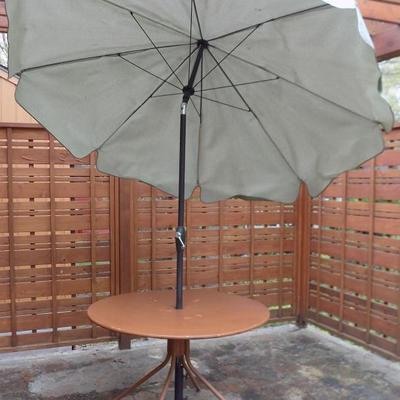 Patio Set w/ Umbrella and chairs