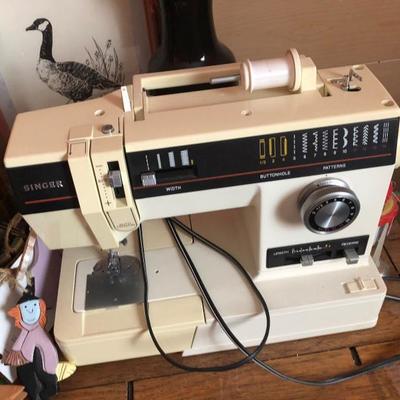Singer quilting stitch machine