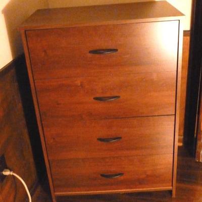 Four drawer chest, 28