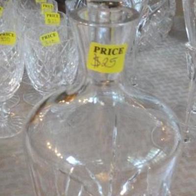 Crystal decanter with stopper

