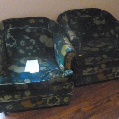 Pair of vintage chairs on castors with original  floral upholstery, 30