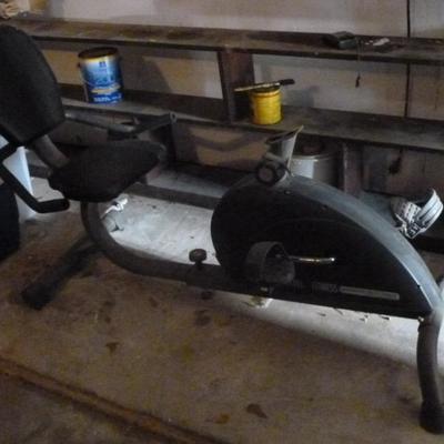 1 Level Fitness exercise bike