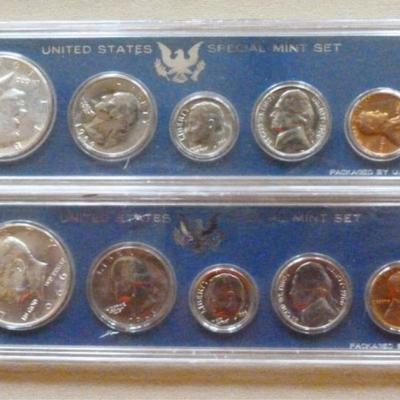 Two 1966 special mint coin sets
