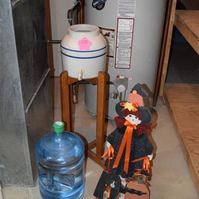 Water dispenser and stand