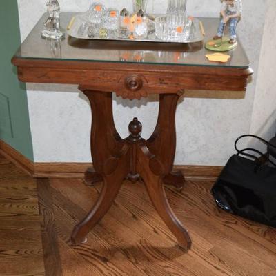 Side table with glass top, decor