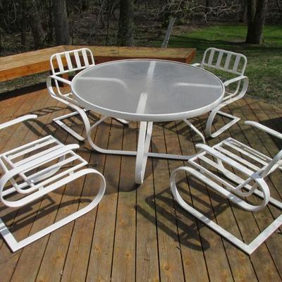 Tropitone outdoor furniture